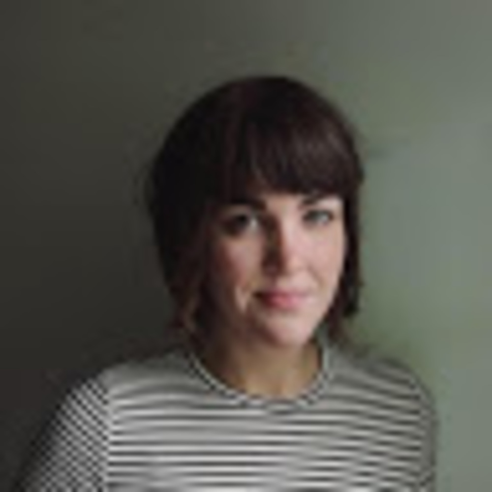 Meet your Posher, Julia